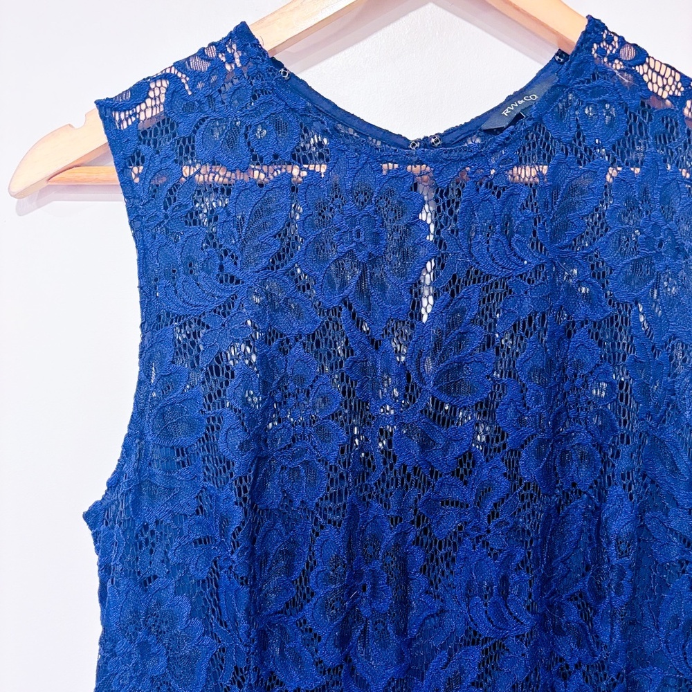 RW&CO.‎ Navy lace dress - Picture 2 of 6